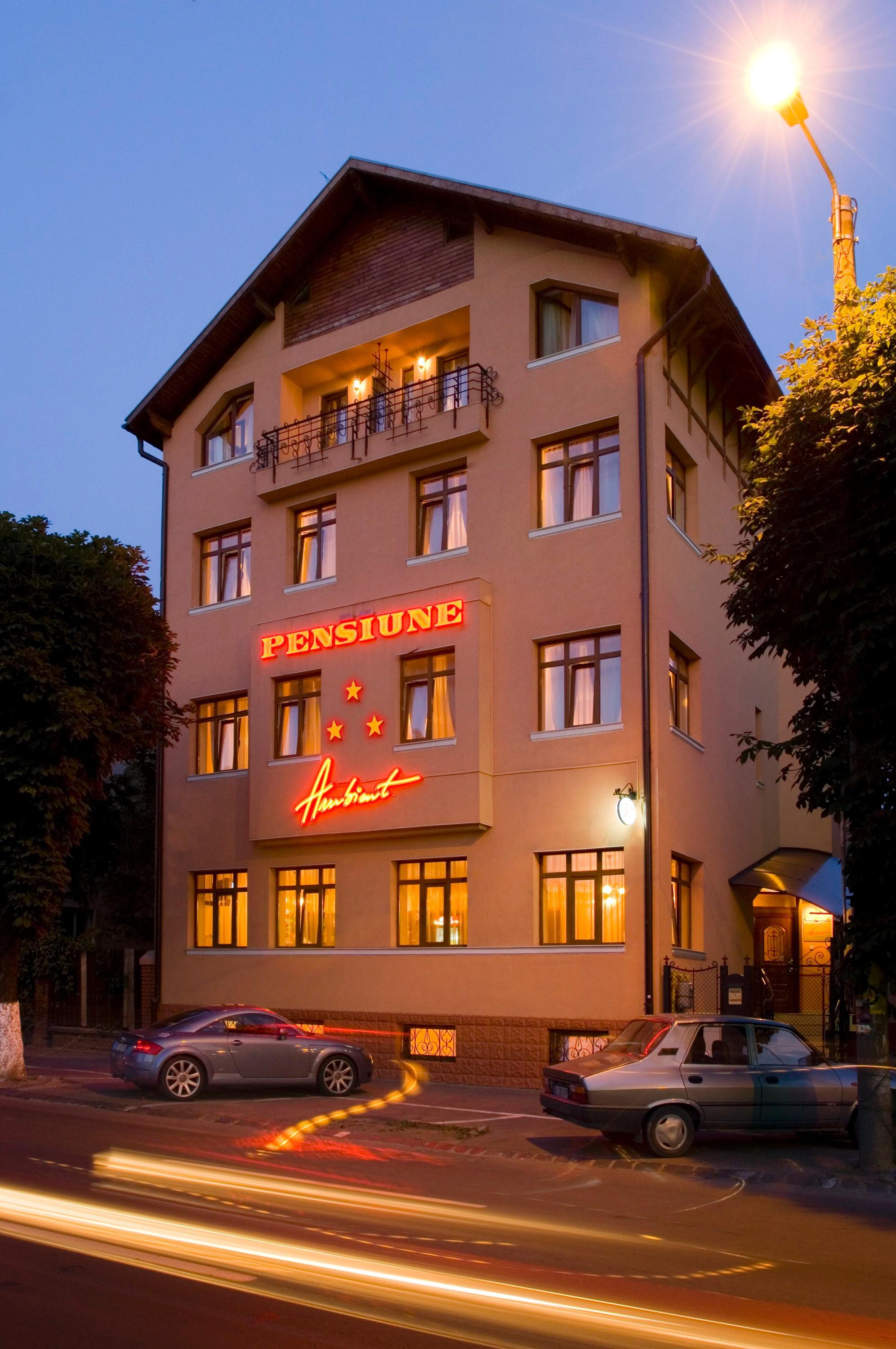 Pensiunea Ambient Braşov Exteriör bild
